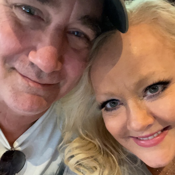 Meet your Posher, Shelli - Picture 3 of 15